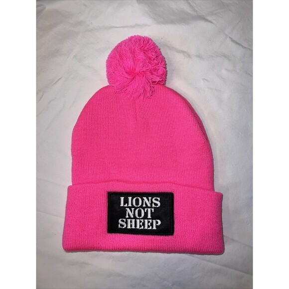 Lions Not Sheep Beanie Pink Pom Pom NEW‎ - Picture 1 of 2